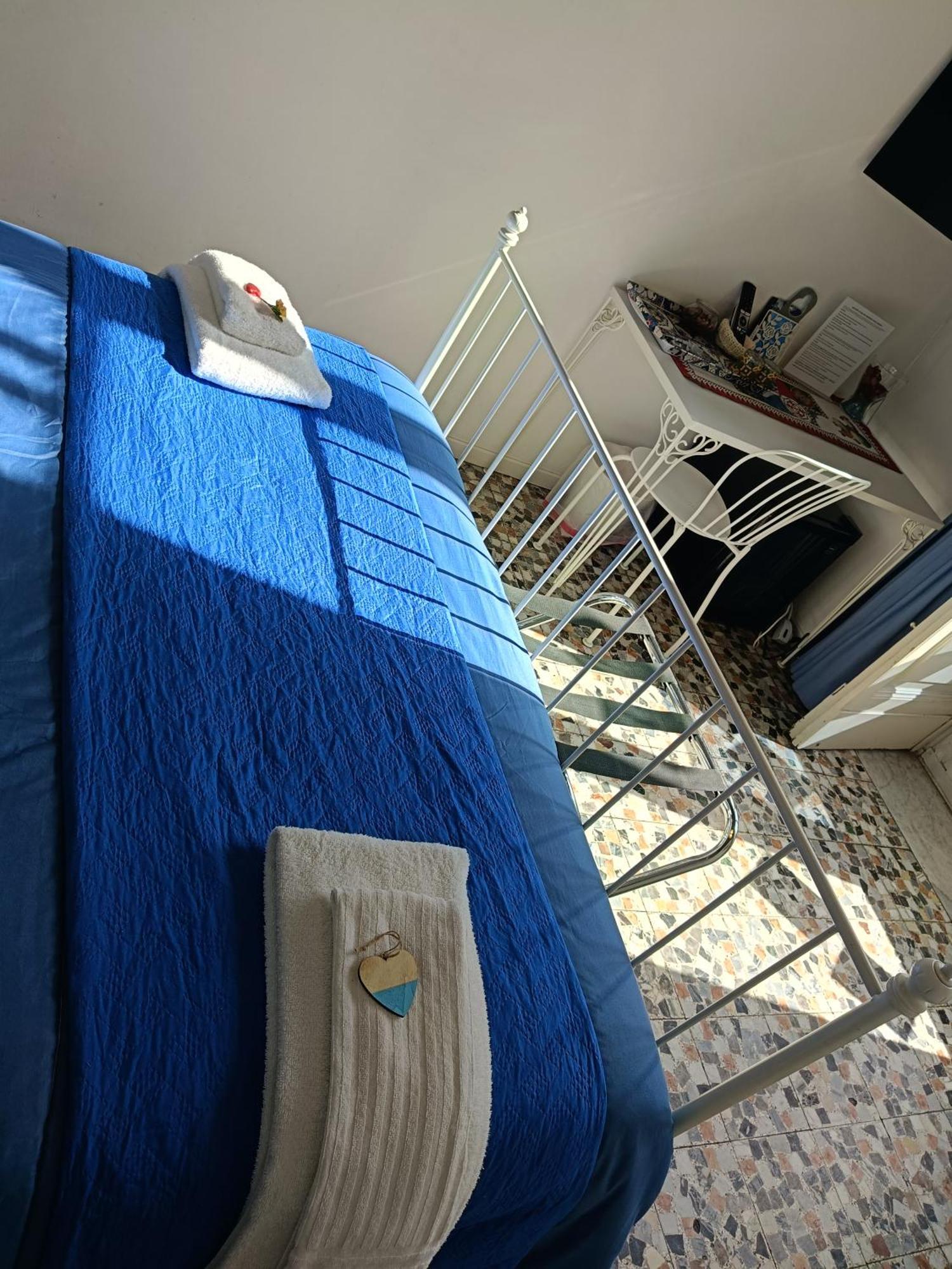 B&B Perla Catânia Quarto foto
